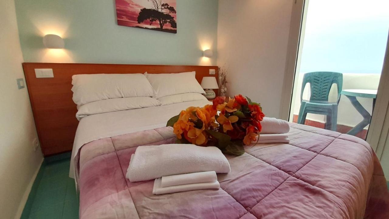 Casa Vacanze Elianto Anzio Buitenkant foto
